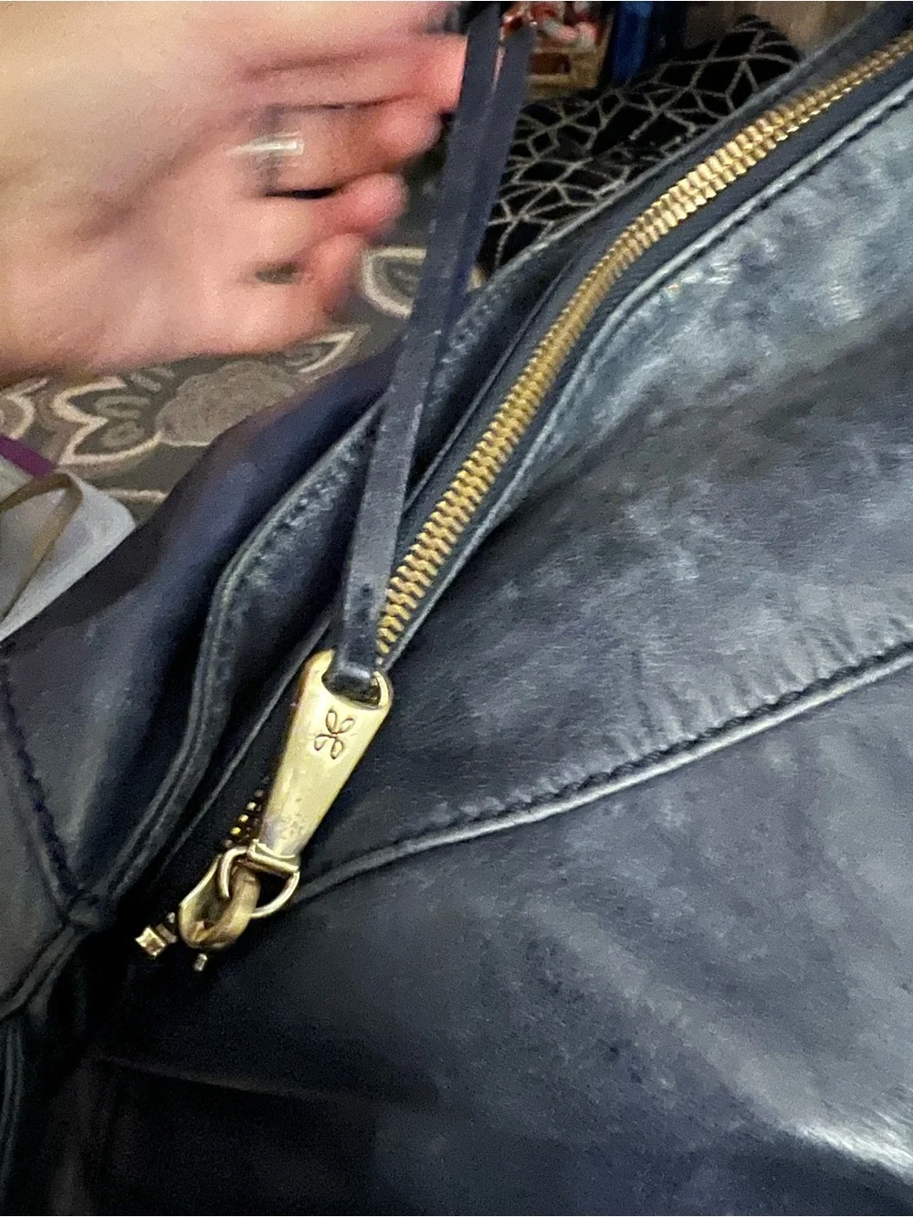 HOBO Navy Blue Leather Shoulder Bag Large 15x12 Gold Hardware - Picture 7 of 11